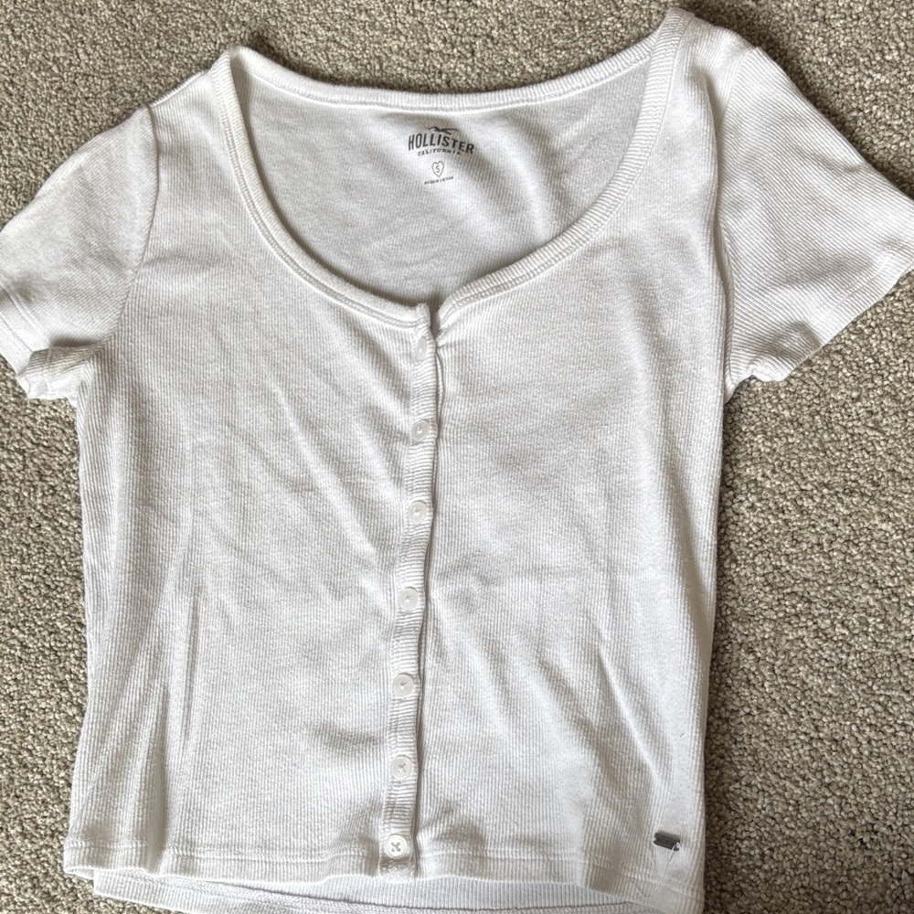 Hollister Tee